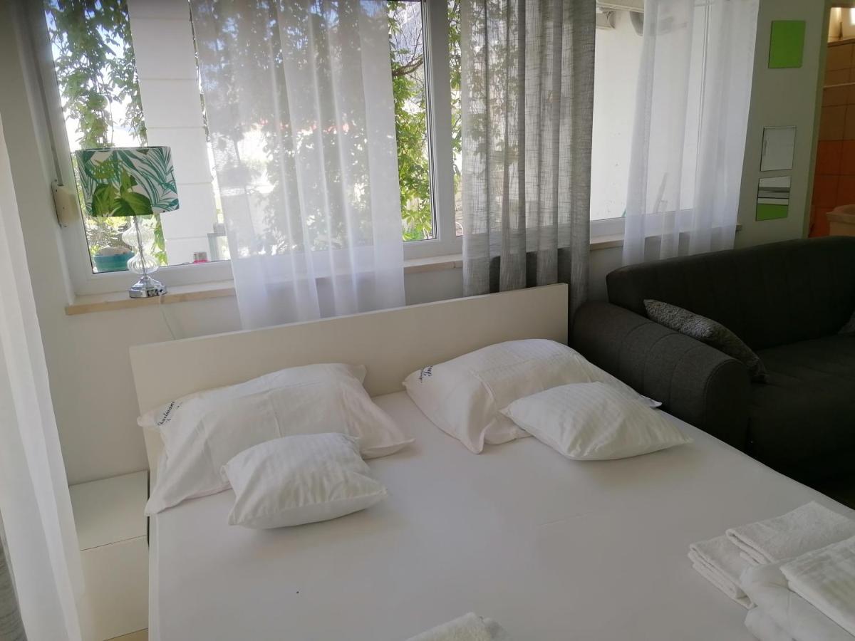 Studio Apartman Villa Juras Baška Eksteriør billede